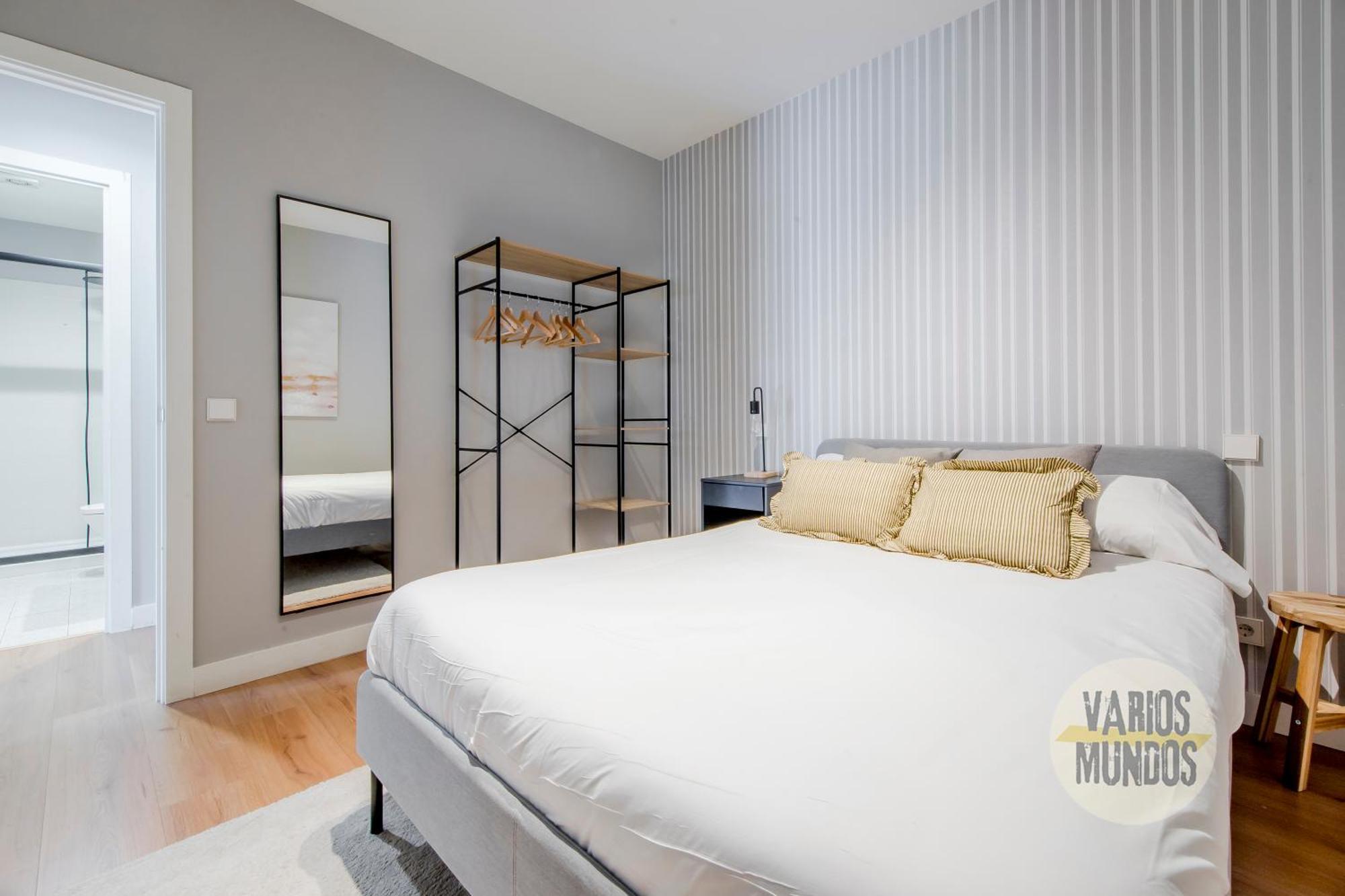 Modern Apt & Cool Interior Design A 20 Metros Del Retiro E1 Appartement Madrid Buitenkant foto