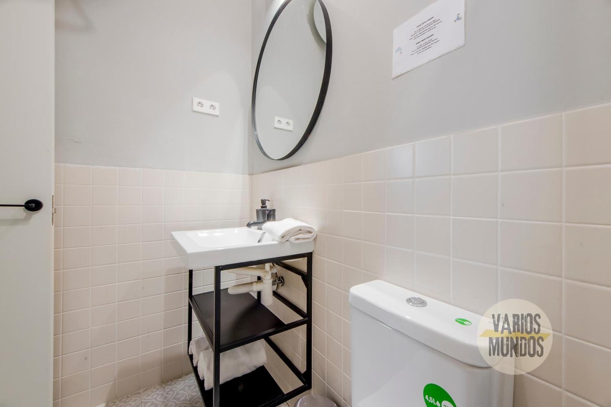 Modern Apt & Cool Interior Design A 20 Metros Del Retiro E1 Madrid Buitenkant foto
